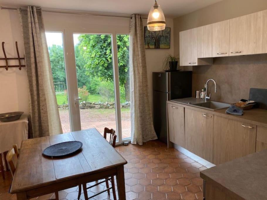 Logement Au Calme Pres D'Aurillac Sansac-de-Marmiesse ภายนอก รูปภาพ